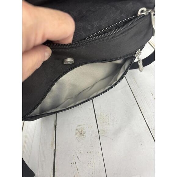 BAGGALLINI Flip Zip Essentials Crossbody Black Leopard - Picture 6 of 7